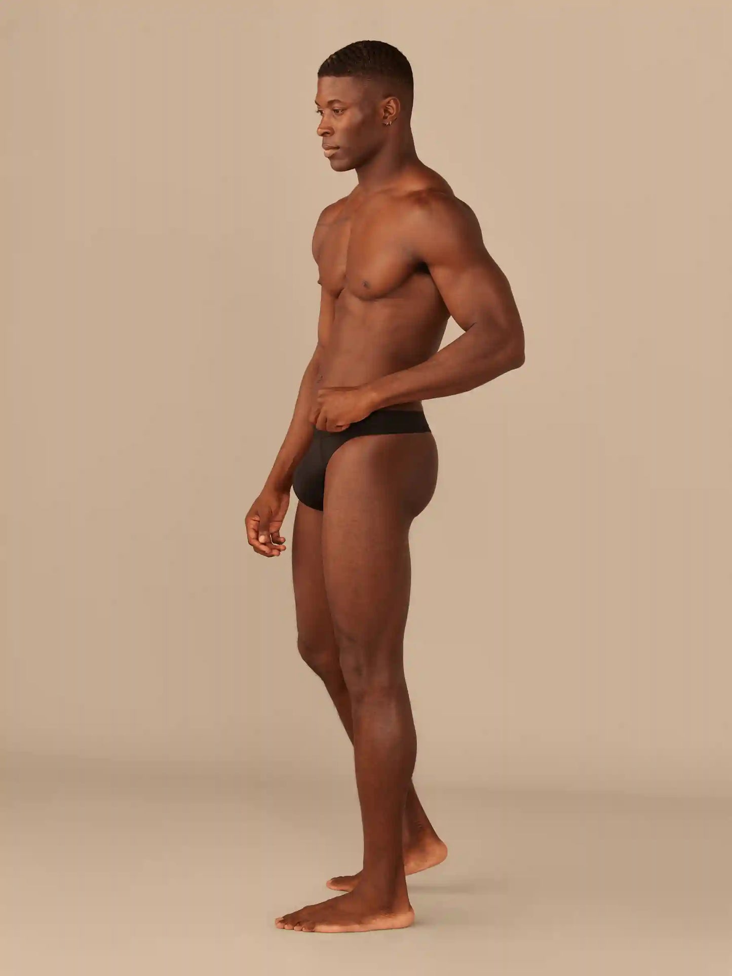 UltraModal™ Core Pouch Front Thong | Black