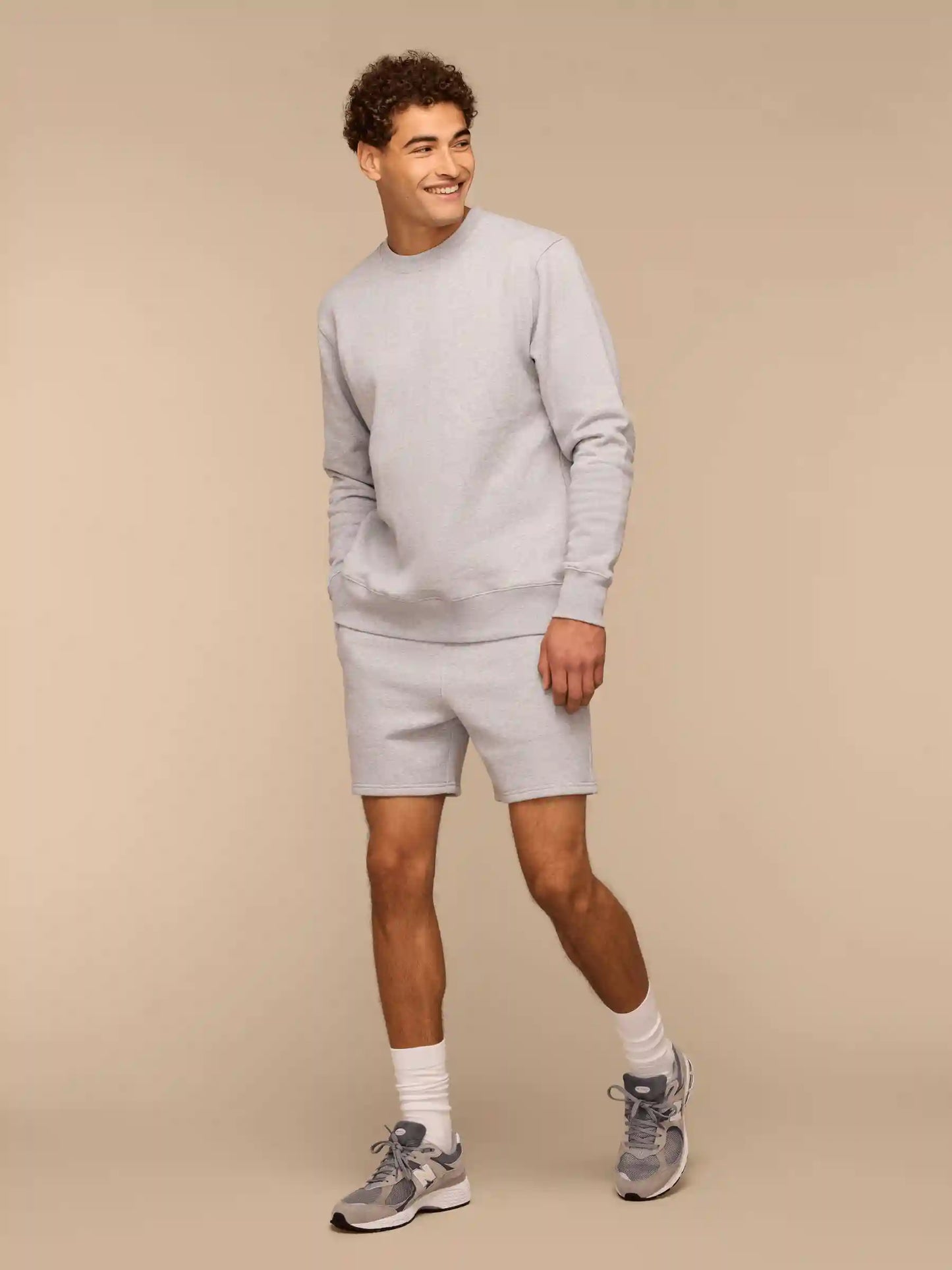 Men's Weekend Crew Sweatshirt | Vintage Heather Grey