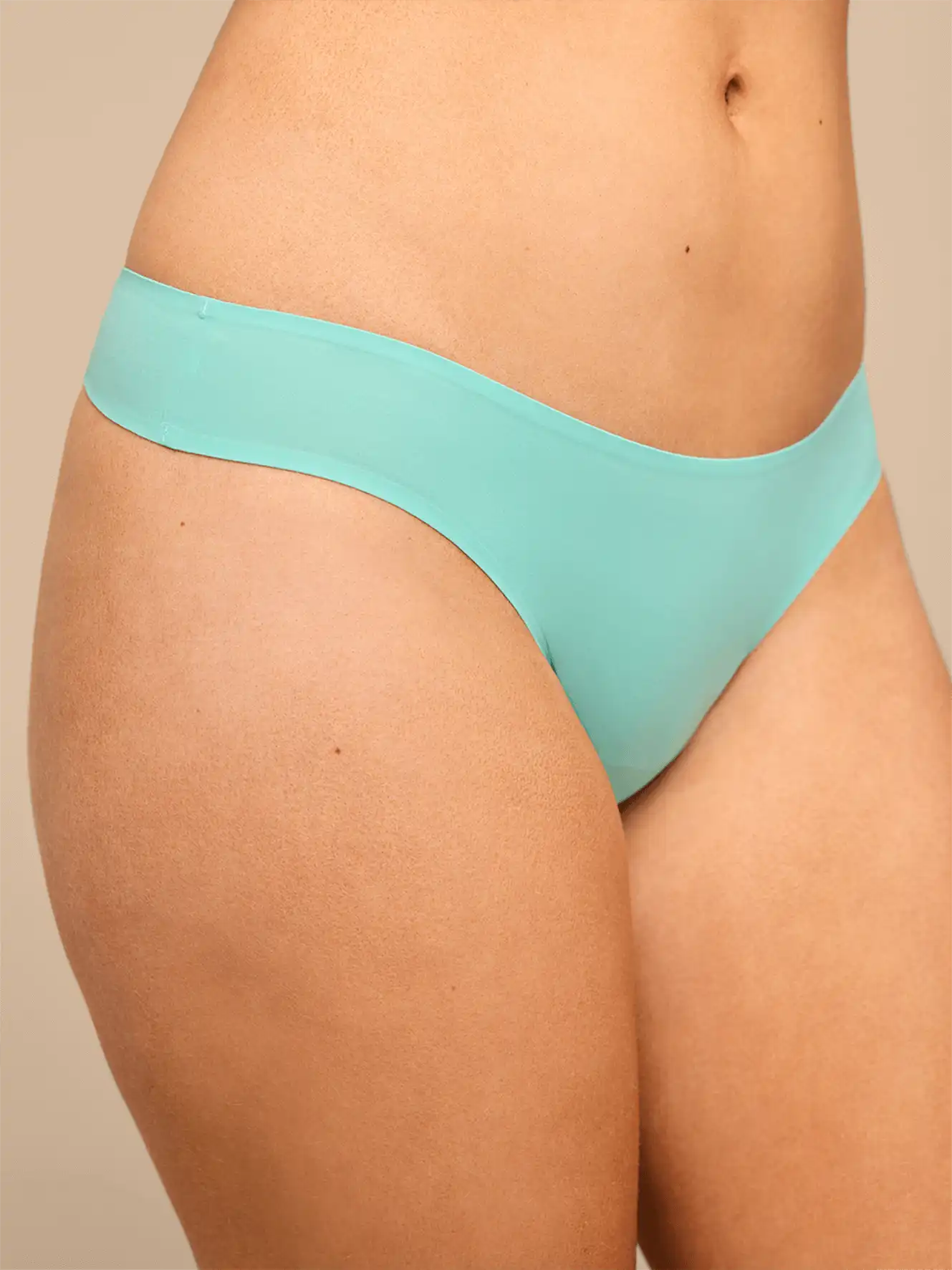 Seamless Thong | Caribbean