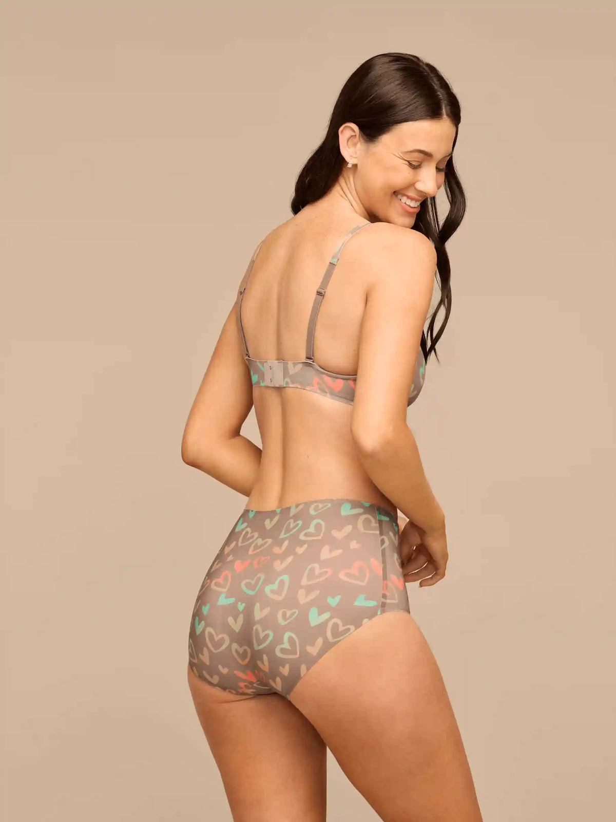 Seamless High-Waisted Shortie | Love Struck