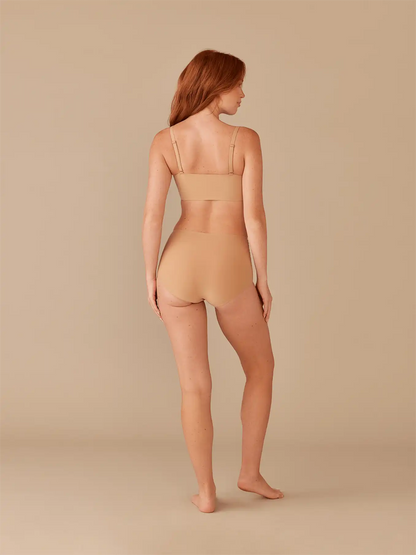 Seamless High-Waisted Shortie | Latte