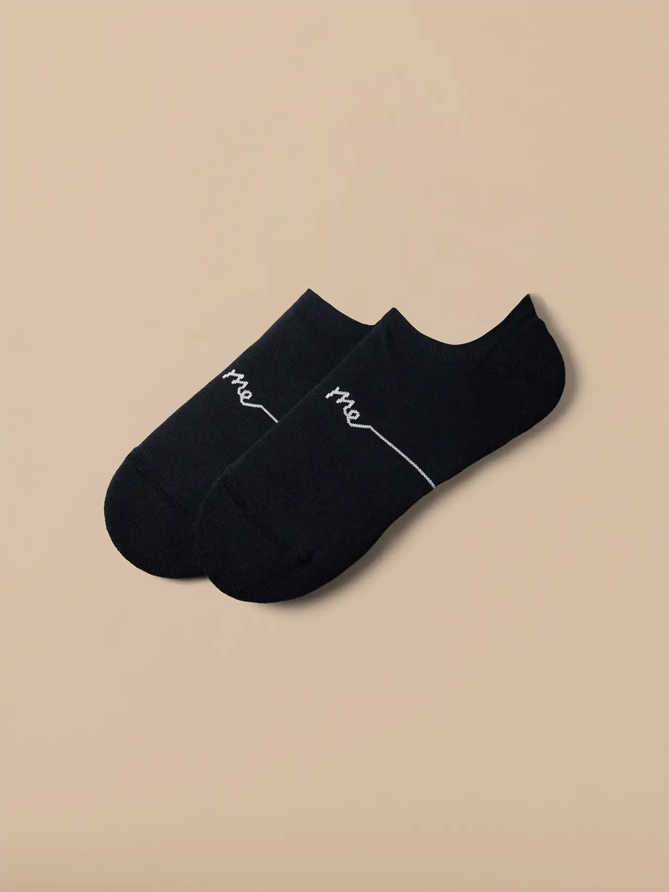 Essential Ankle Sock | Black Logo