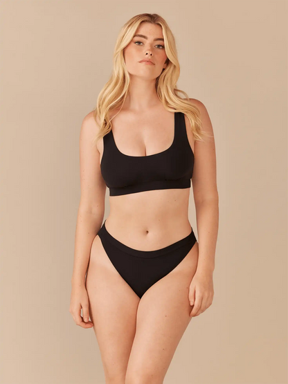 UltraModal™ FeelFree High-Leg Bikini | Black