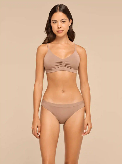 UltraModal™ FeelFree Ruched Bralette | Cocoa