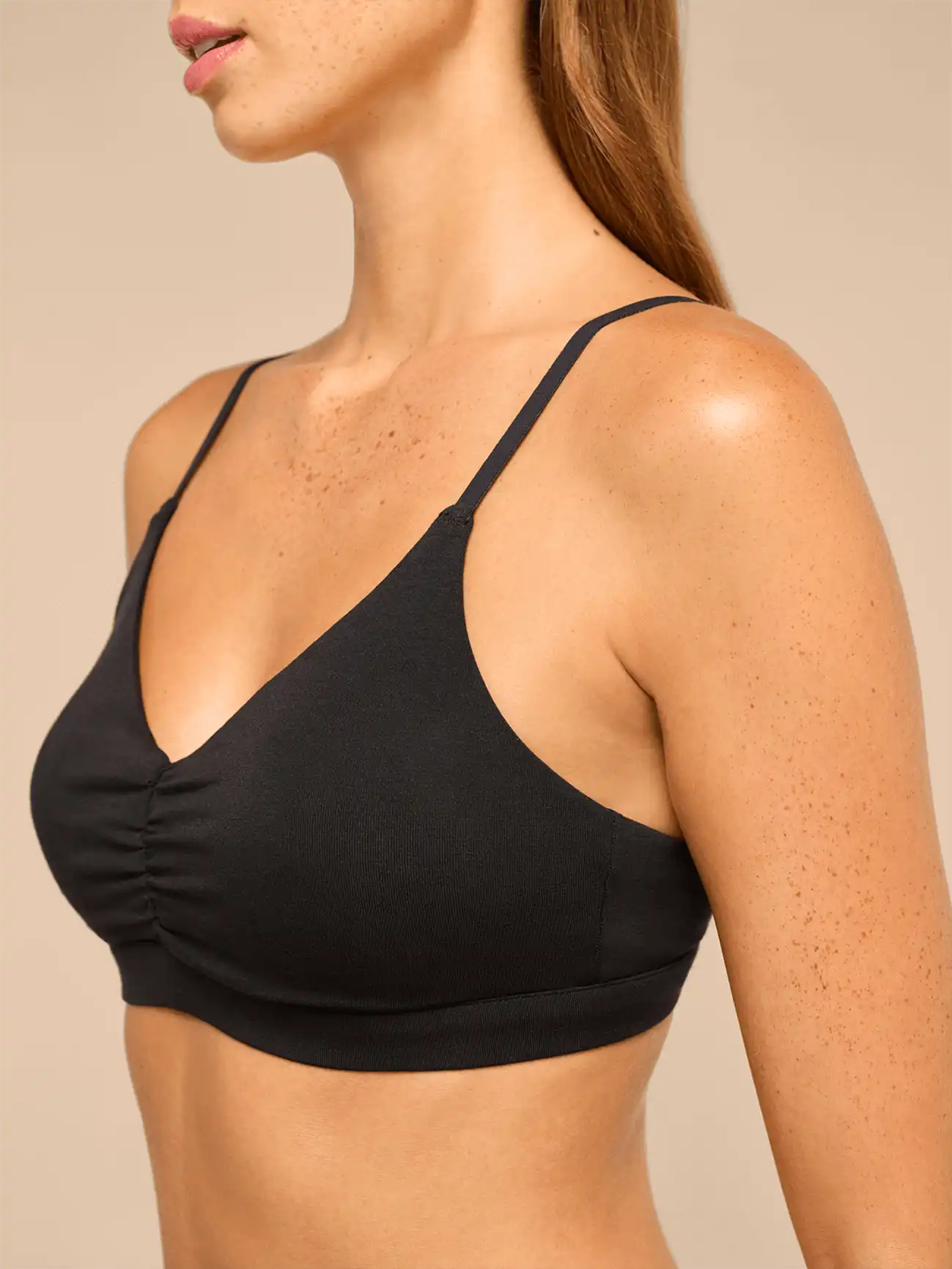 UltraModal™ FeelFree Ruched Bralette with Cups | Sand Dune