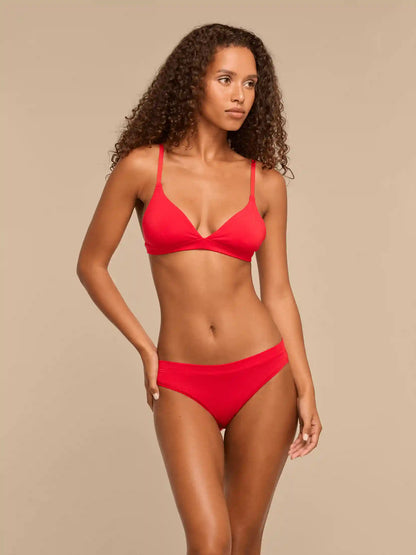 UltraModal™ FeelFree Triangle Bralette | Chili Red