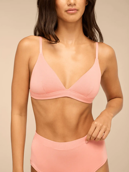 UltraModal™ FeelFree Triangle Bralette | Lobster Bisque