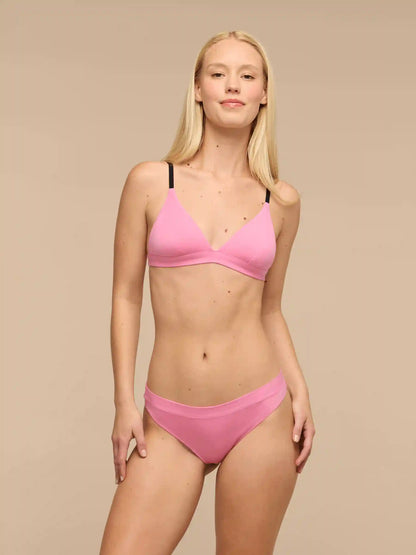UltraModal™ FeelFree Triangle Bralette | Pop Pink