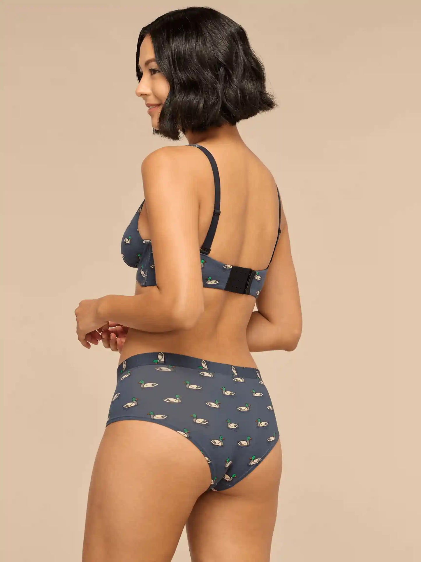 UltraModal™ FeelFree Longline Bralette | Duckies