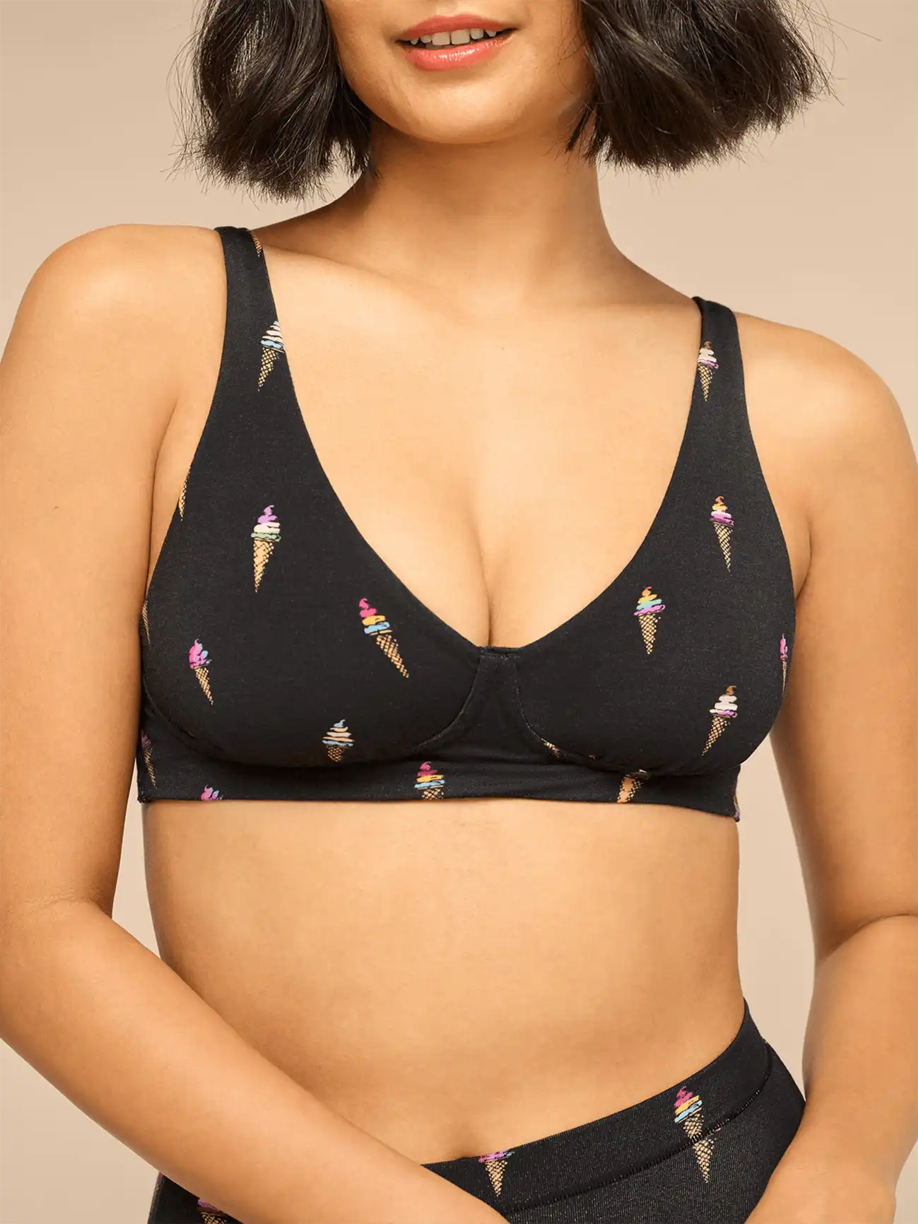 UltraModal™ FeelFree Longline Bralette | Love is Sweet