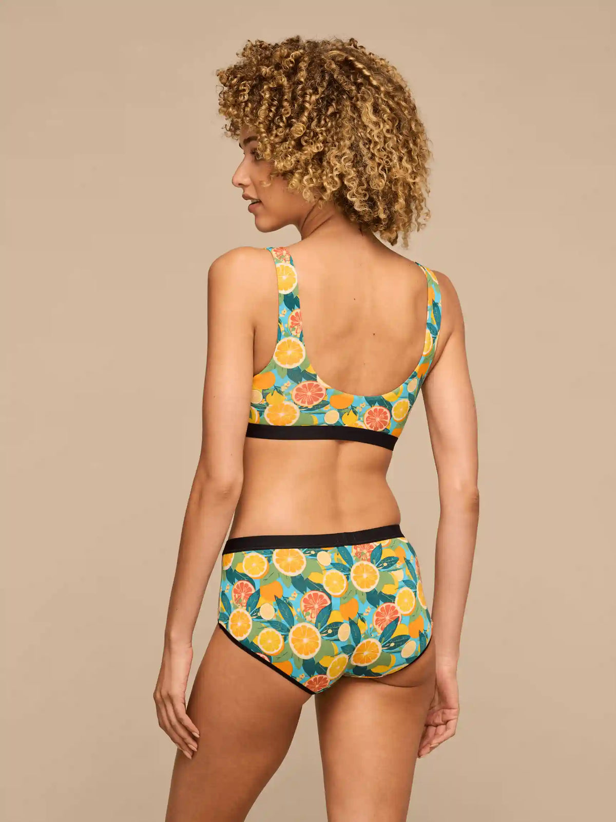 UltraModal™ Core Scoop Bralette | Sicilian Oranges