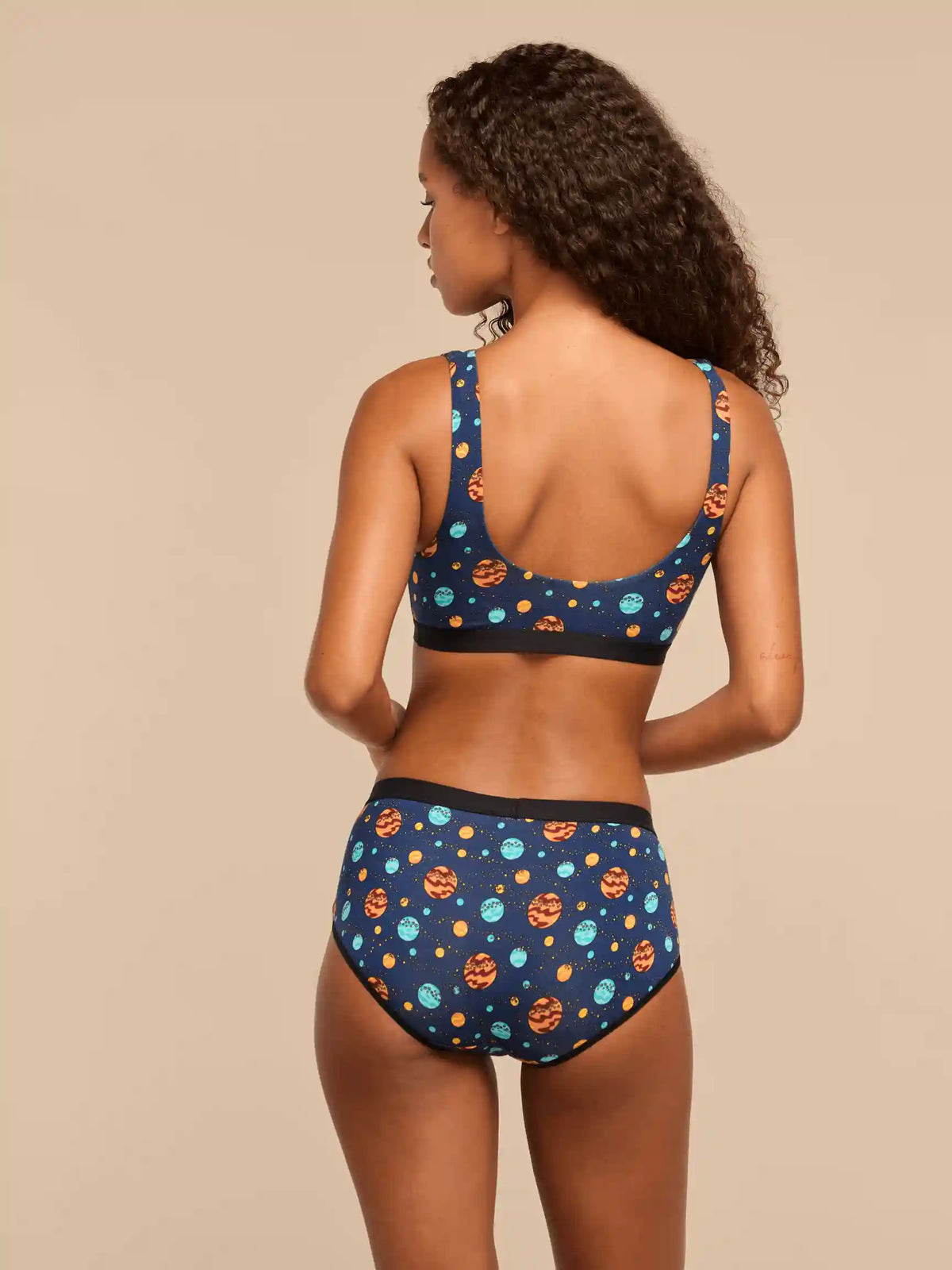 UltraModal™ Core Scoop Bralette | Out of This World
