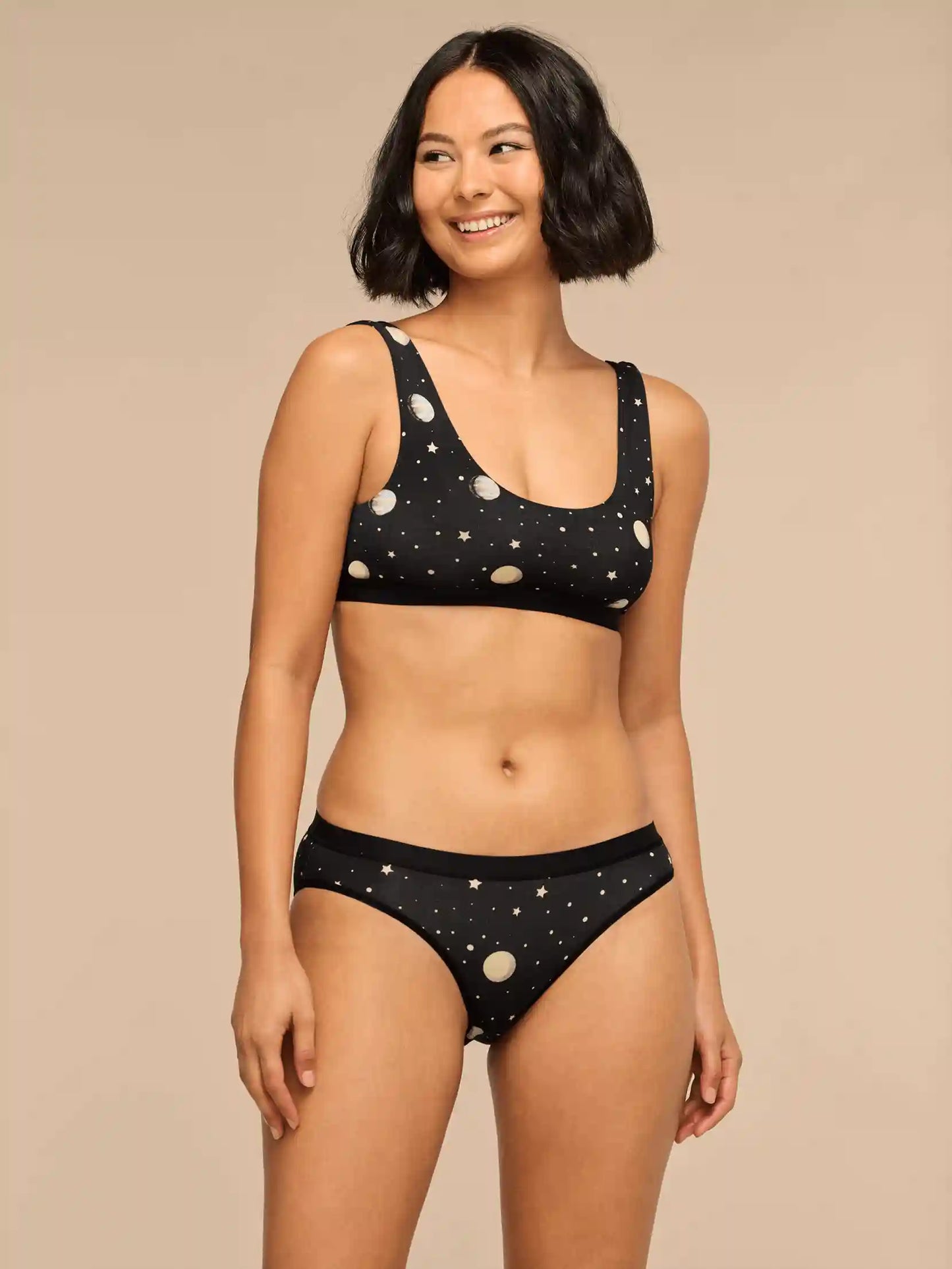 UltraModal™ Core Scoop Bralette | Gravity