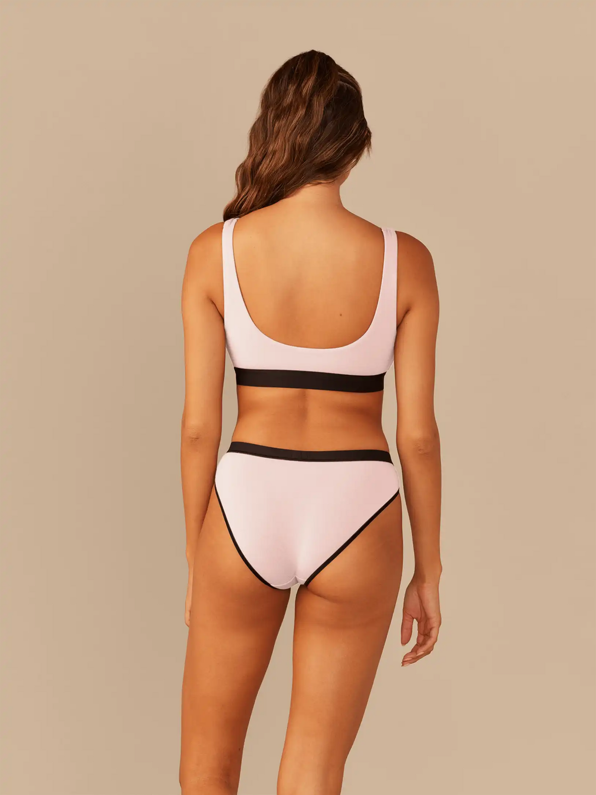 Curvy UltraModal™ Core Scoop Bralette | Explorasaurus