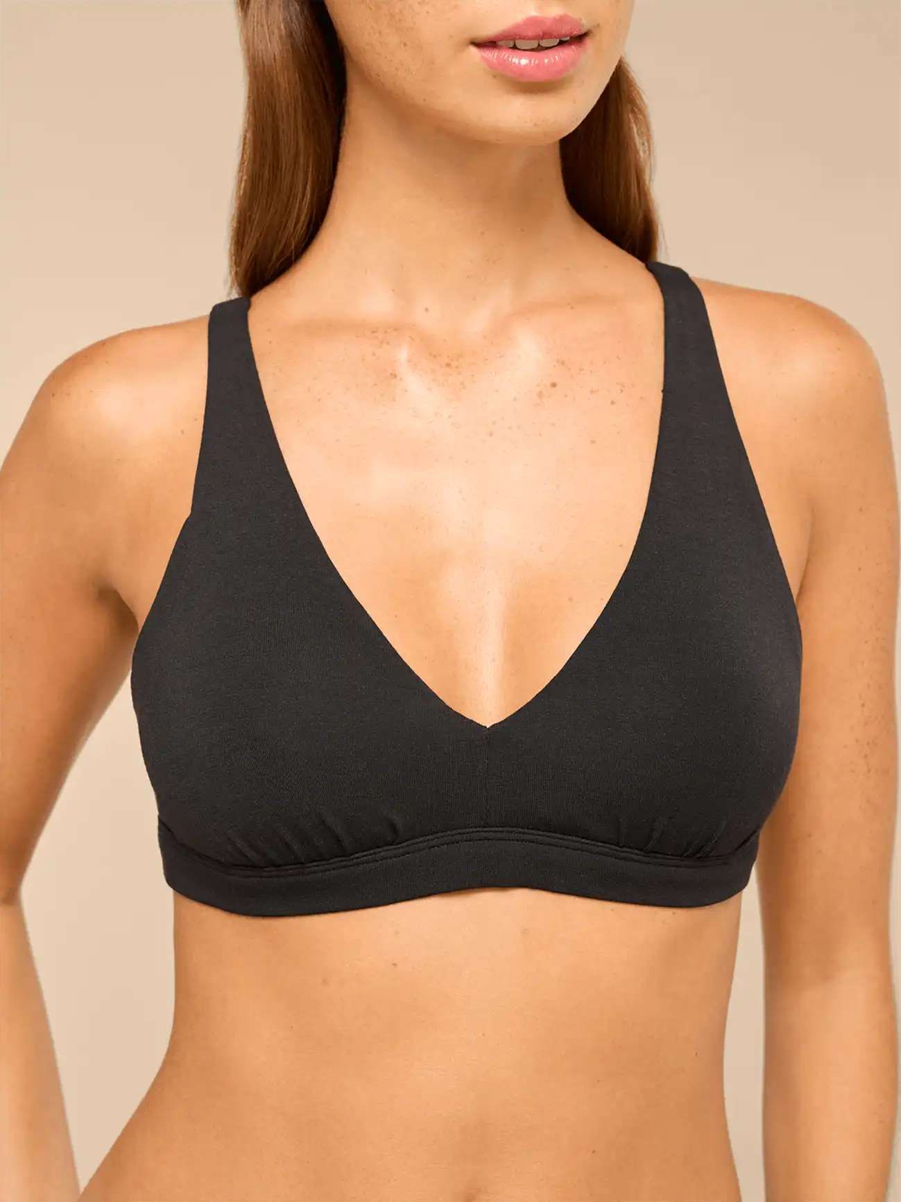 UltraModal™ FeelFree Plunge Bralette with Cups | Sand Dune