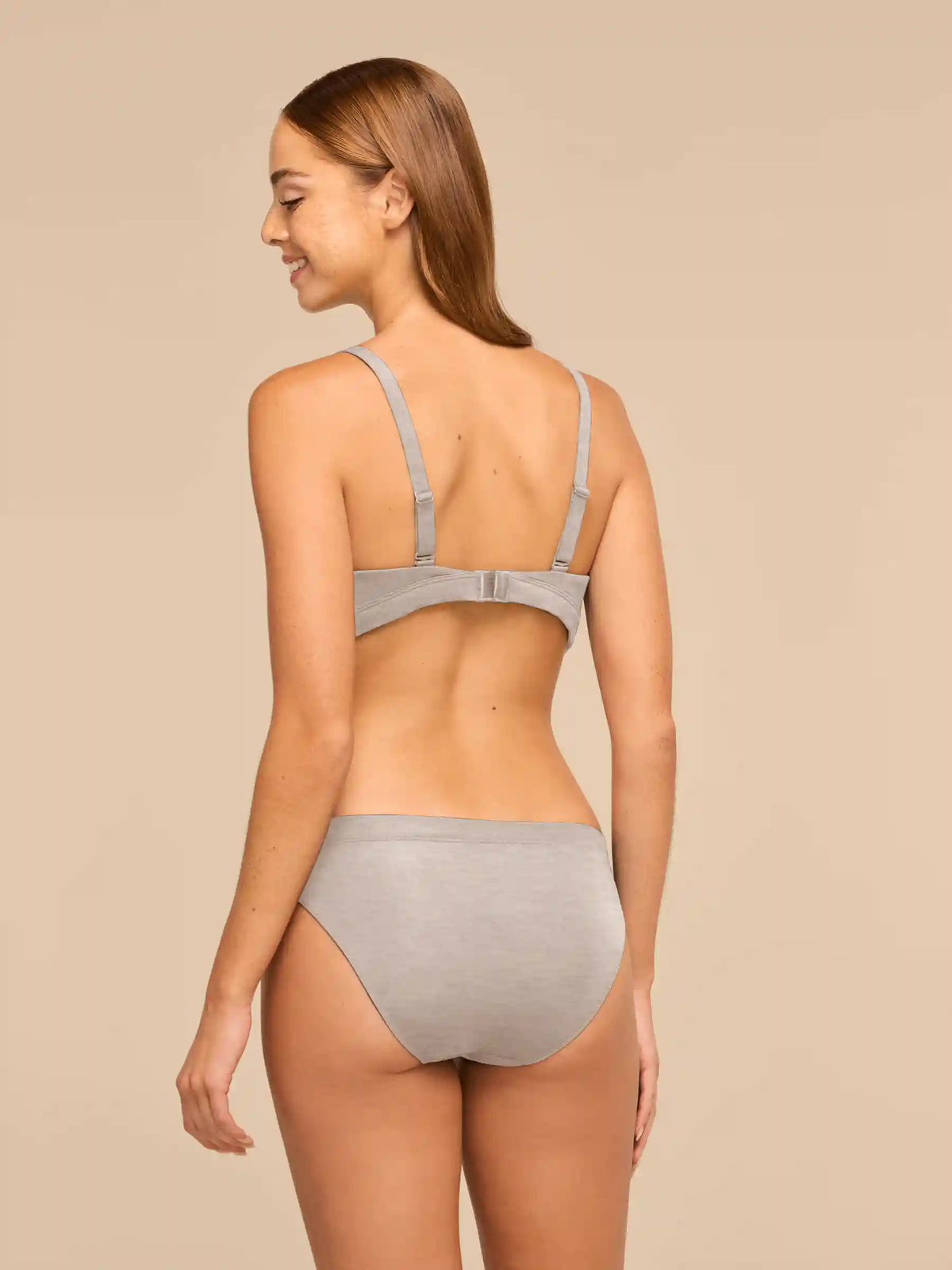 UltraModal™ FeelFree Plunge Bralette with Cups | Heather Grey