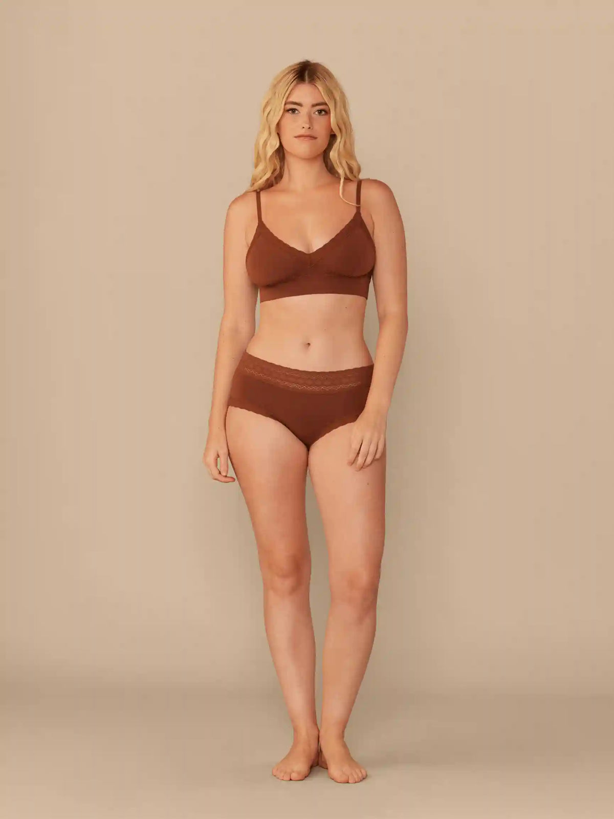 UltraModal™ Lace Plunge Bralette | Cedar Wood
