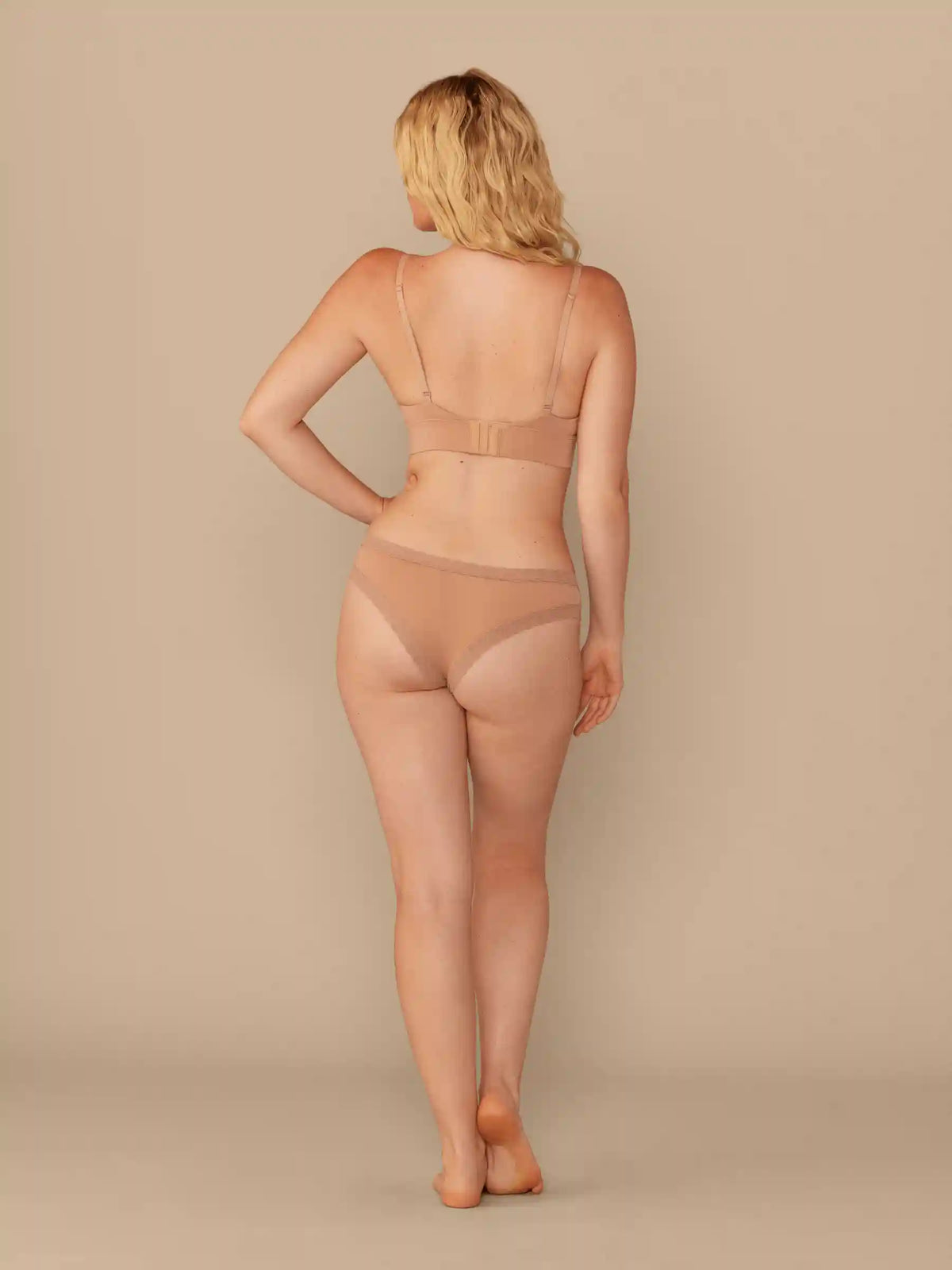 UltraModal™ Lace Plunge Bralette | Sand Dune